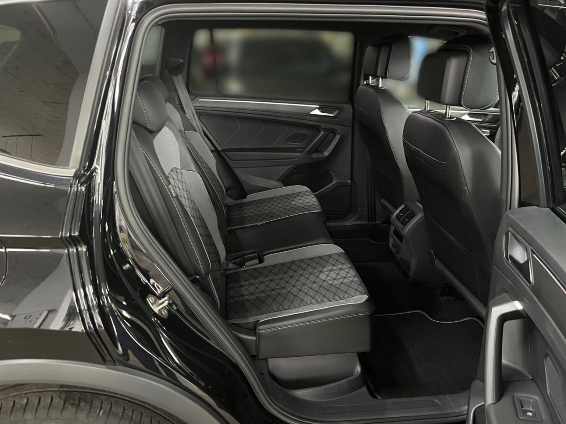 Volkswagen Tiguan Allspace R-Line