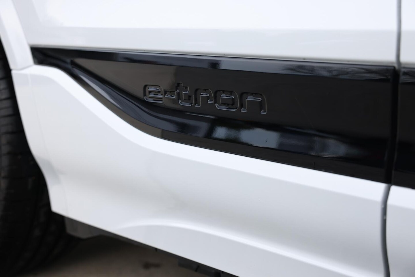 Image about Audi Q6 Sportback e-tron e-tron