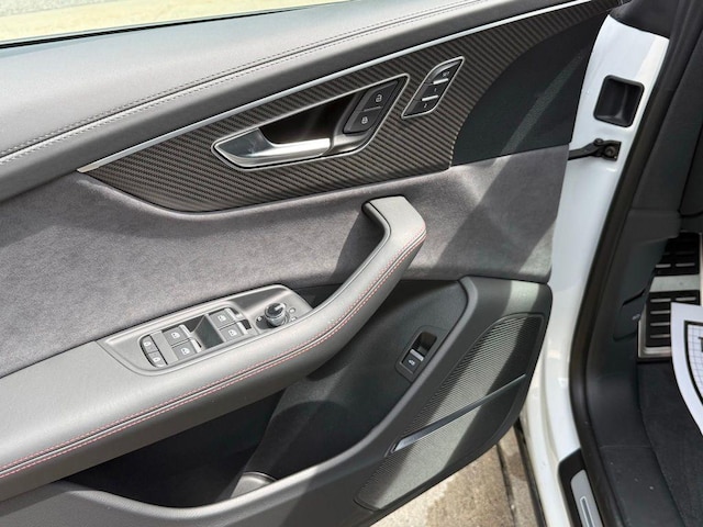 2026 Audi SQ8 Prestige - Photo 23