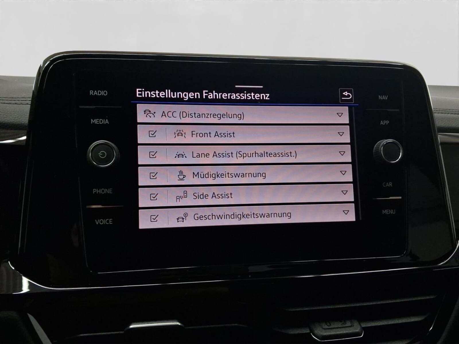 Volkswagen T-Roc – Bild 12