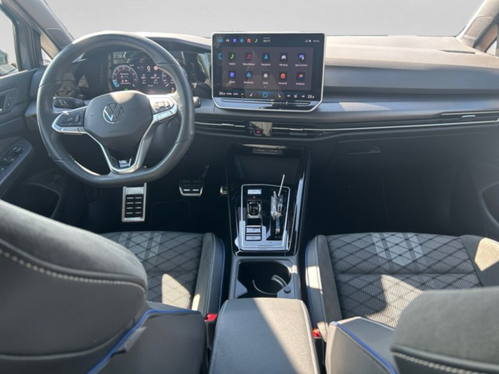 Volkswagen Golf Variant – Bild 12