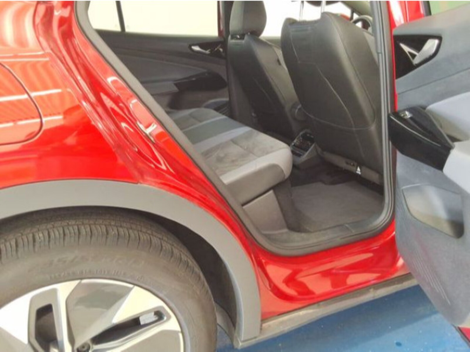 Volkswagen ID.4 – Bild 8