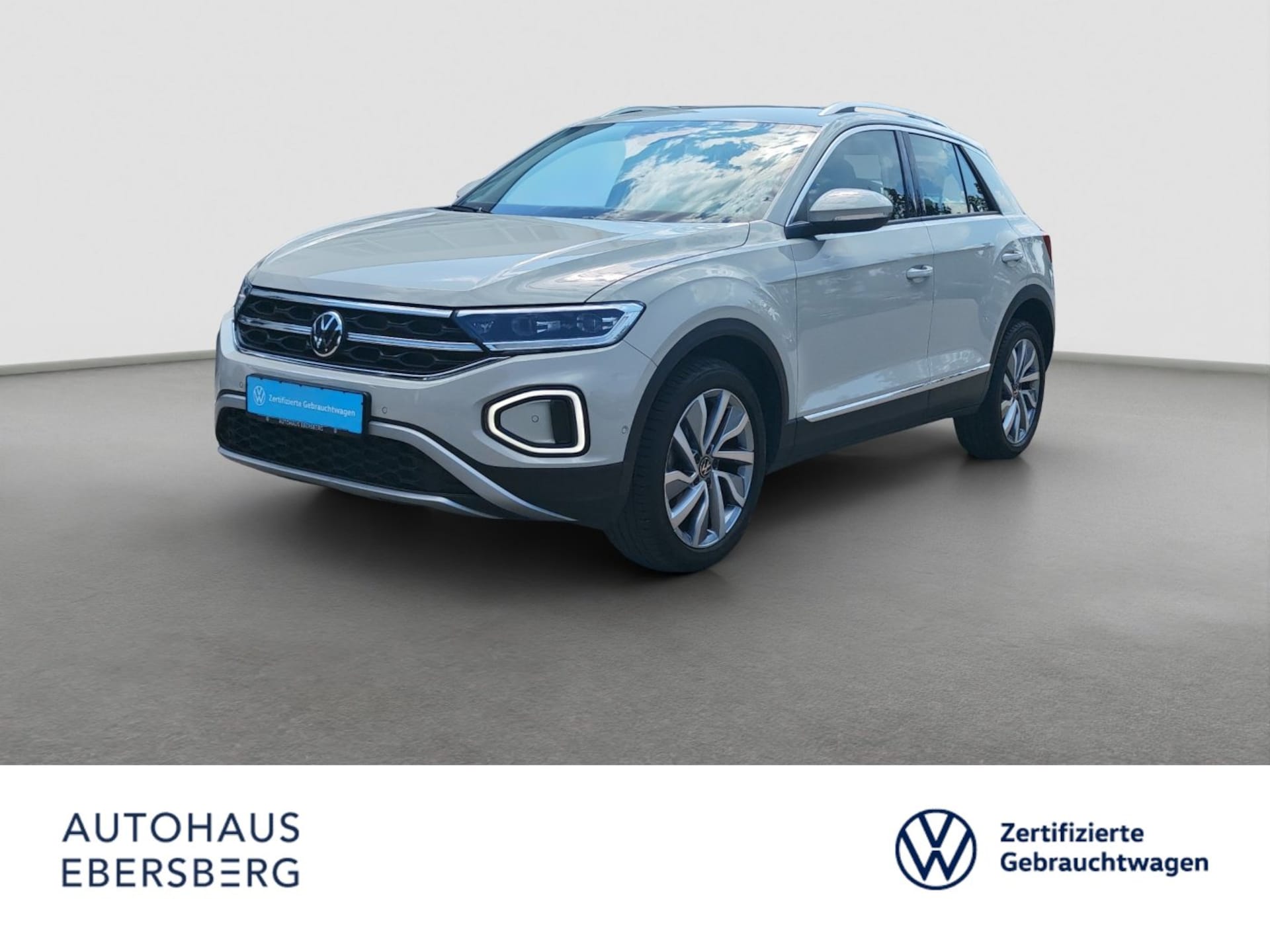 Volkswagen T-Roc — Volkswagen T-Roc 1.5 TSI Style Virtual Carplay Kam Navi