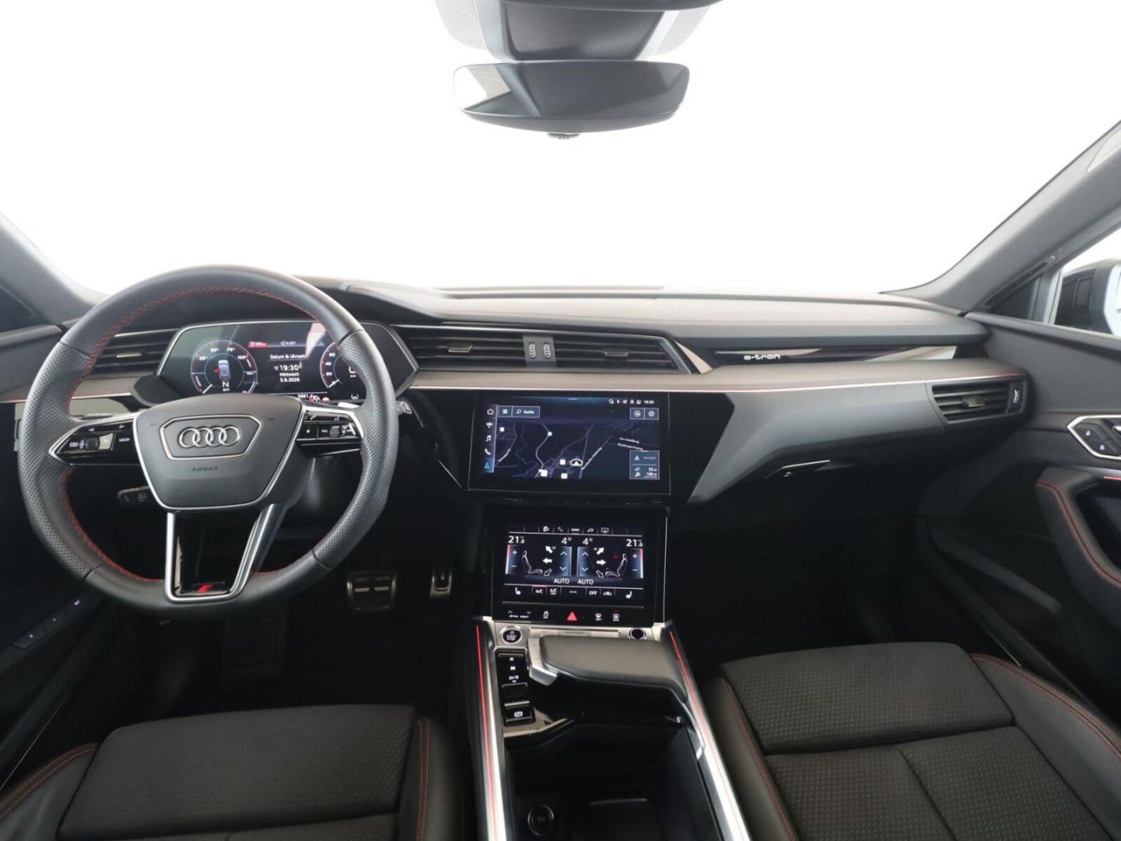 Audi Q8 e-tron – Bild 13