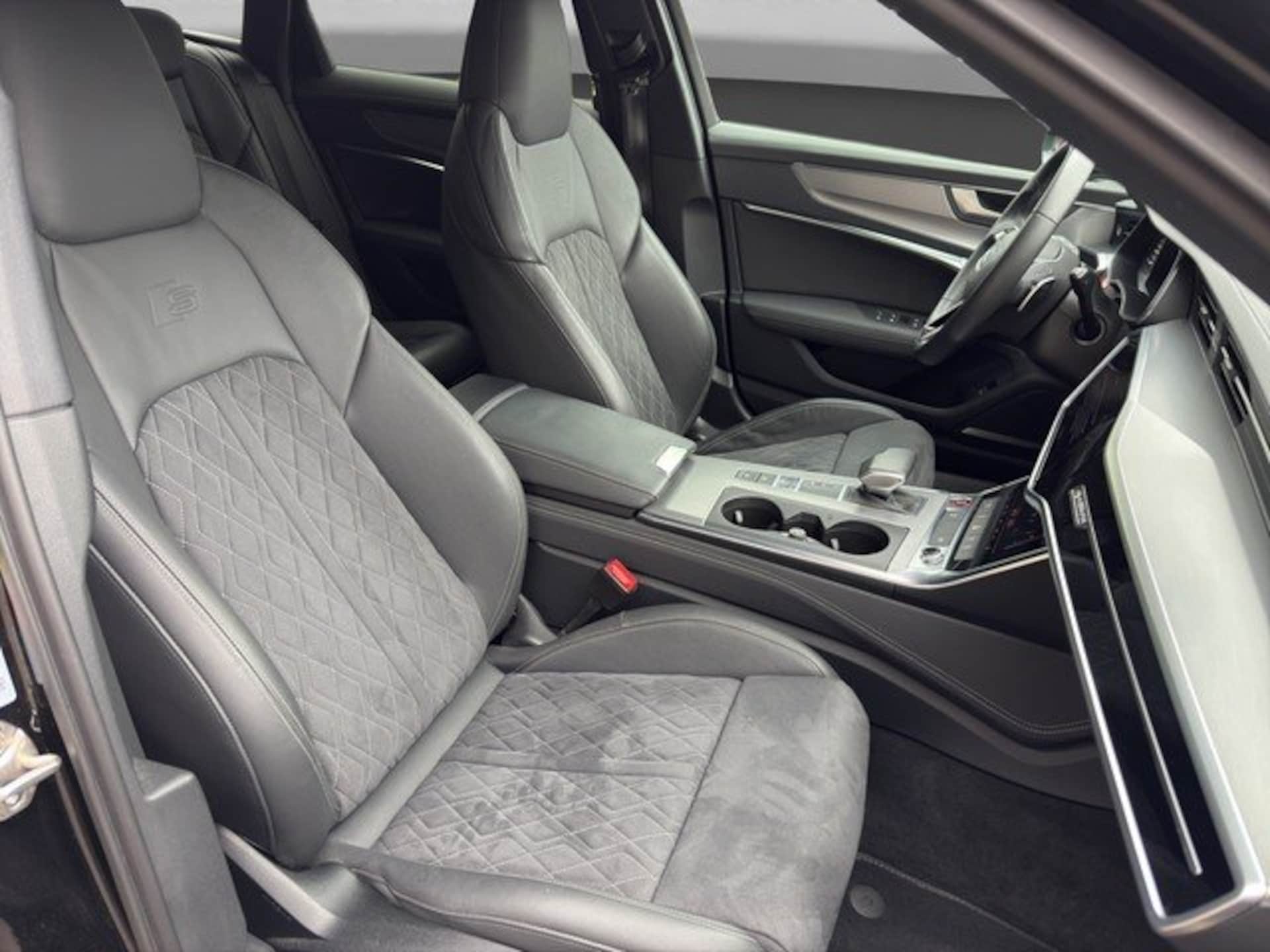 Audi S6 Avant