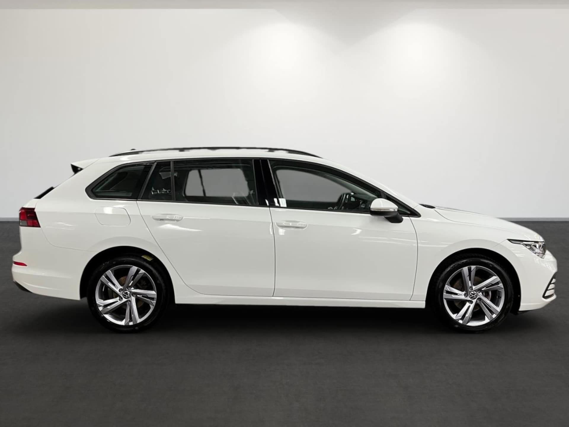 Volkswagen Golf Variant Life