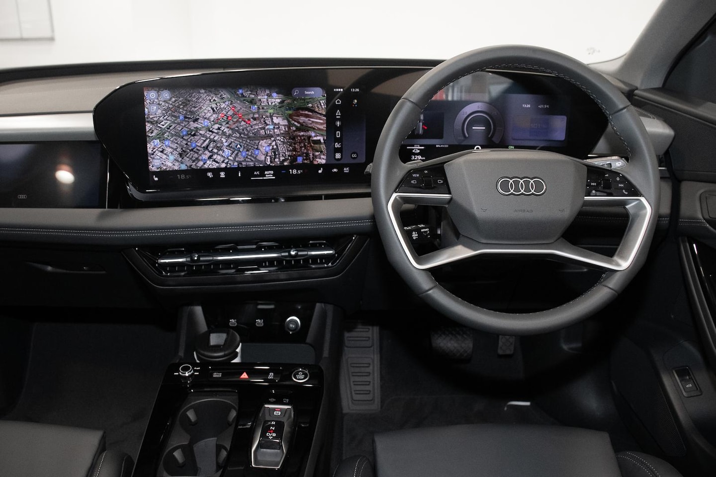Image about Audi Q6 SUV e-tron e-tron