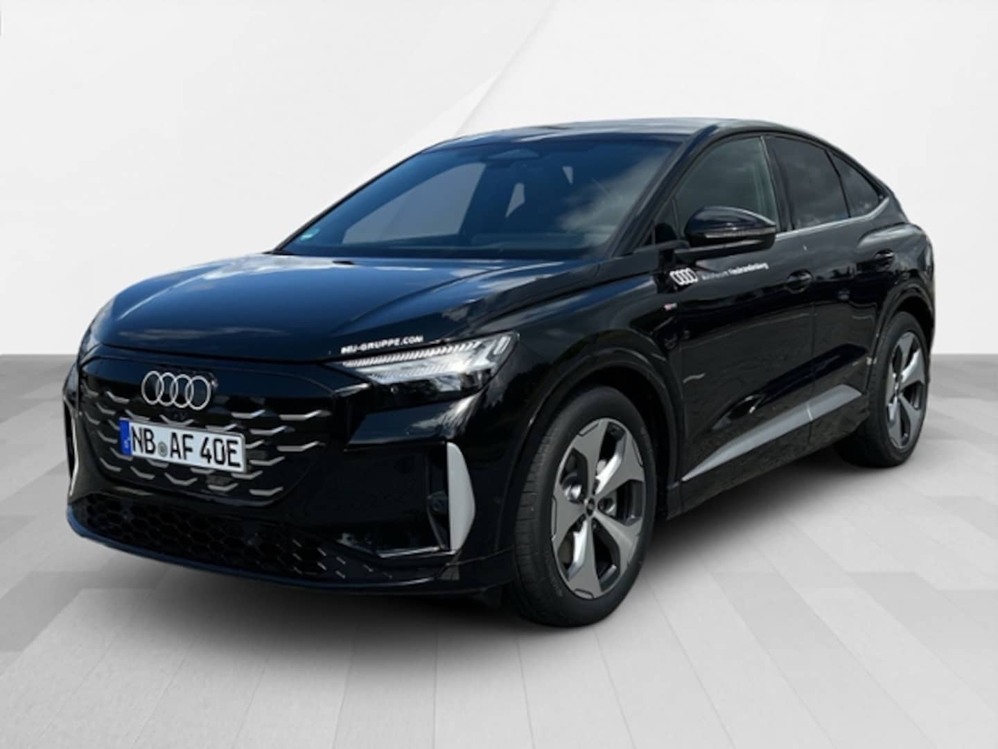 Bild über Audi Q4 Sportback e-tron e-tron quattro 220 kW - für weitere Informationen kontaktieren Sie den Audi Partner