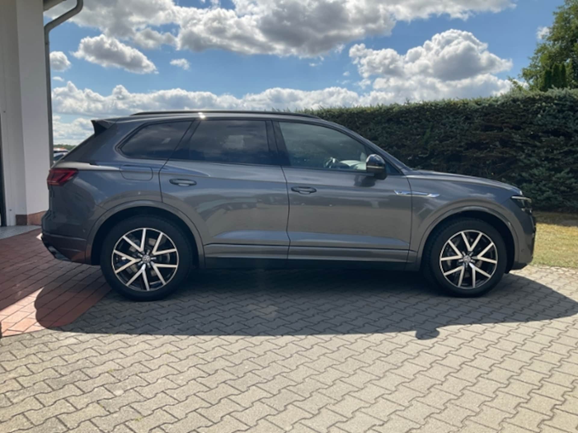 Volkswagen Touareg Basis-Modell