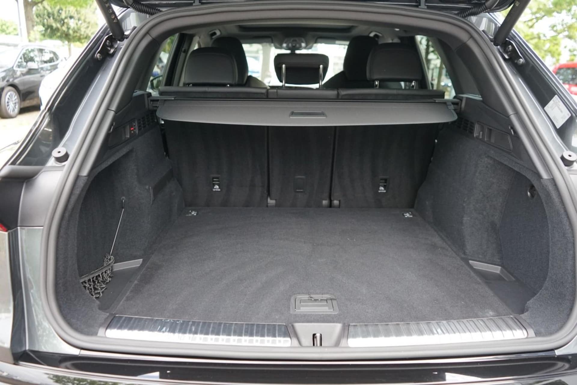 Audi SQ5 SUV edition one