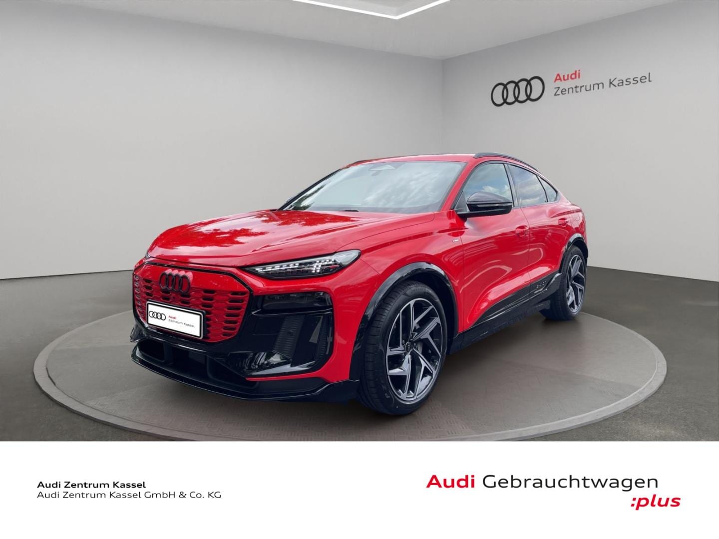Bild über Audi Q6 Sportback e-tron e-tron performance - für weitere Informationen kontaktieren Sie den Audi Partner