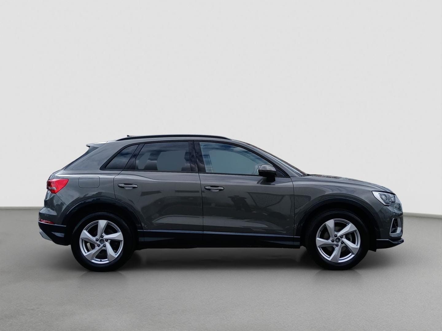 Bild über Audi Q3 TFSI 110 kW S tronic - für weitere Informationen kontaktieren Sie den Audi Partner