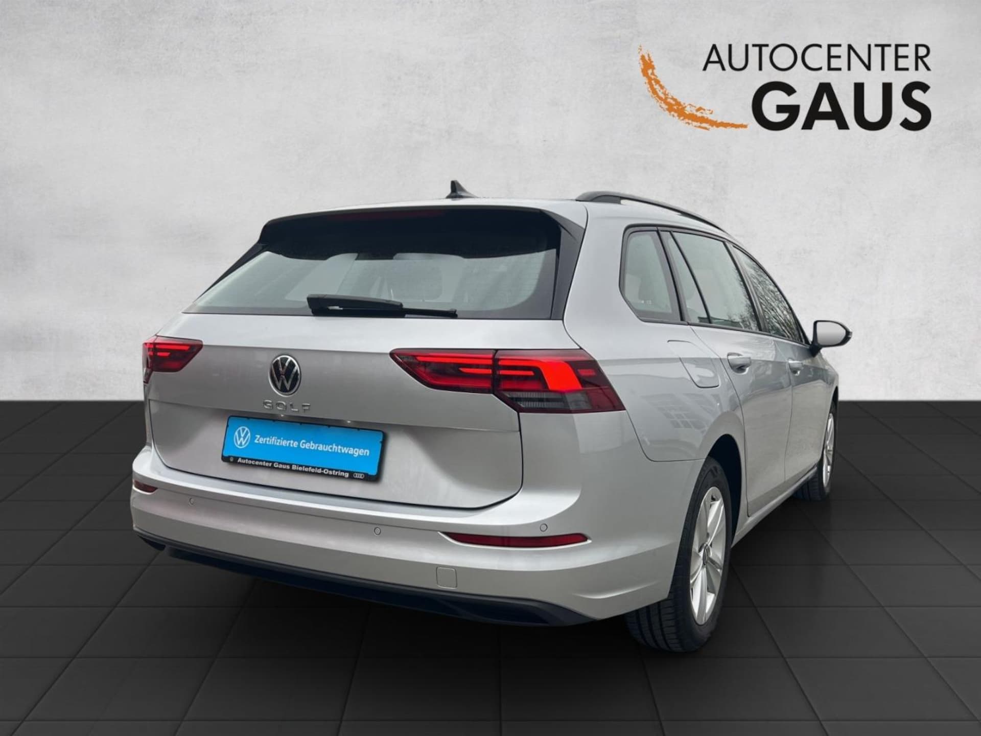 Volkswagen Golf Variant Life