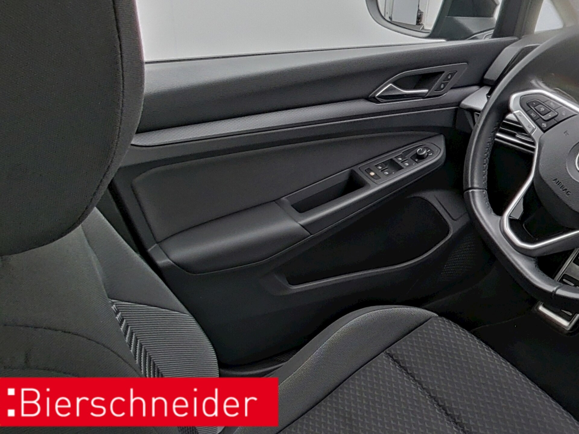 Volkswagen Golf Active