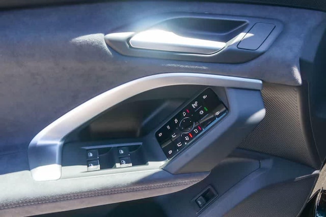 2026 Audi SQ5 Premium Plus - Photo 20
