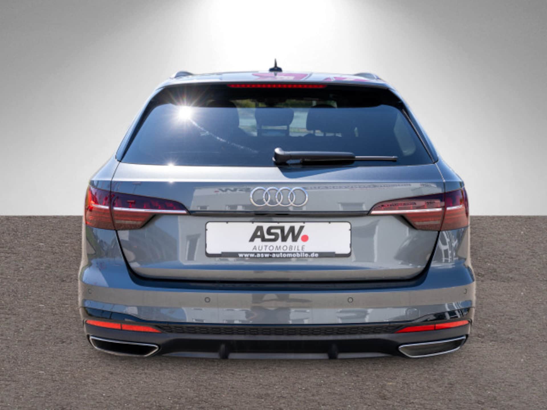 Audi A4 Avant S line