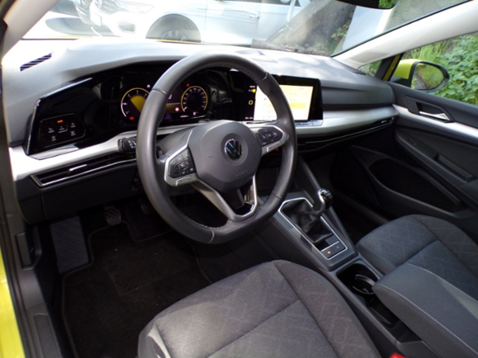 Volkswagen Golf Life