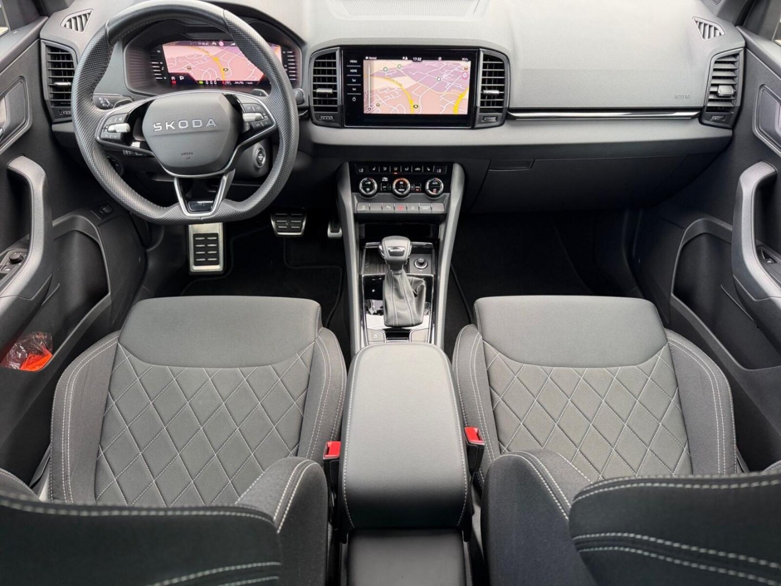 Škoda Karoq – Bild 11