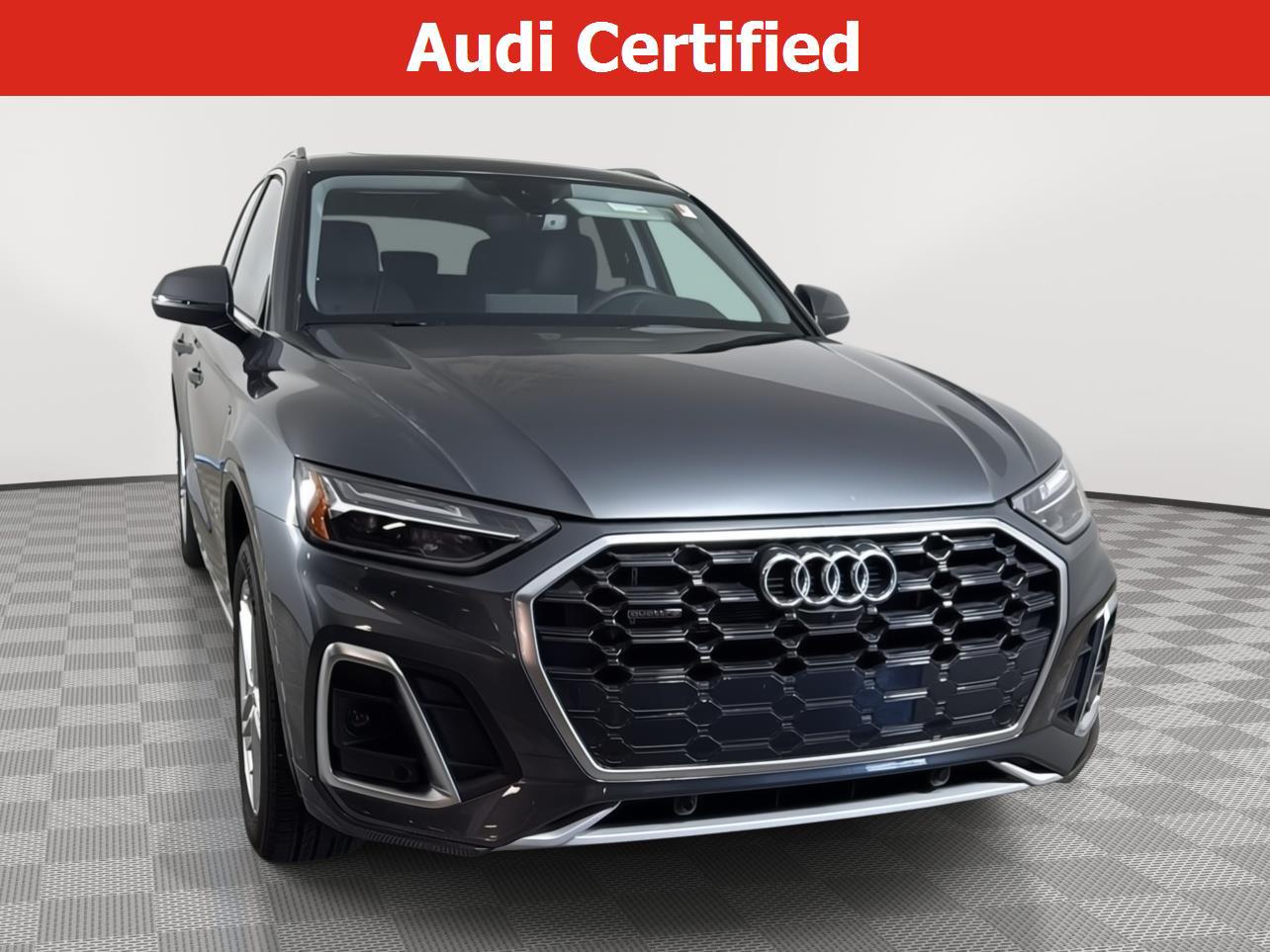 2025 Audi Q5 55 e Premium Plus's photo