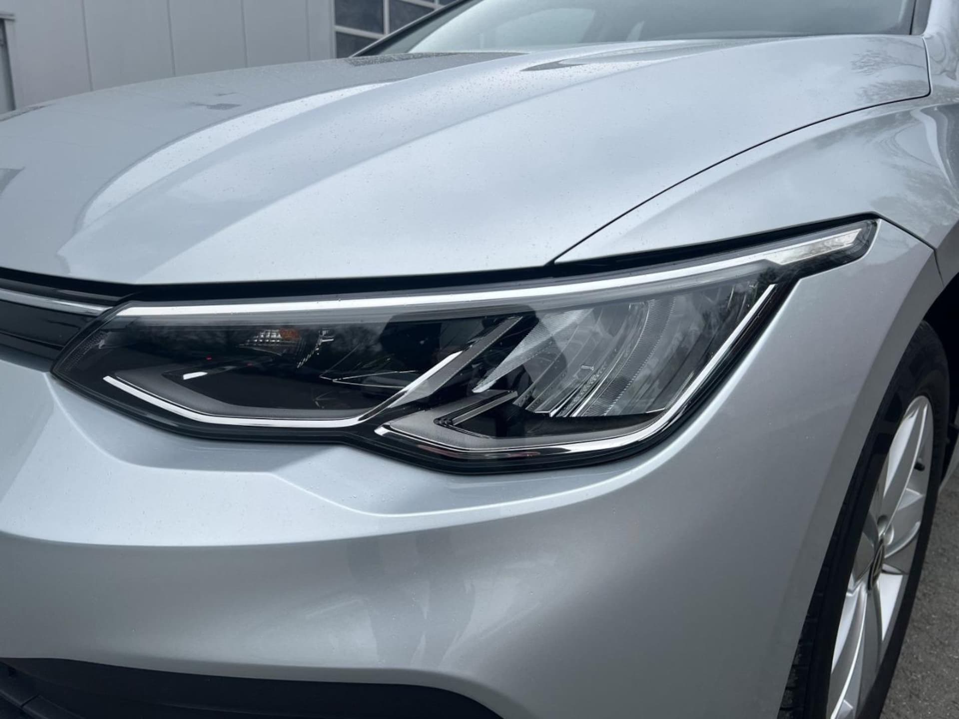 Volkswagen Golf Variant Life