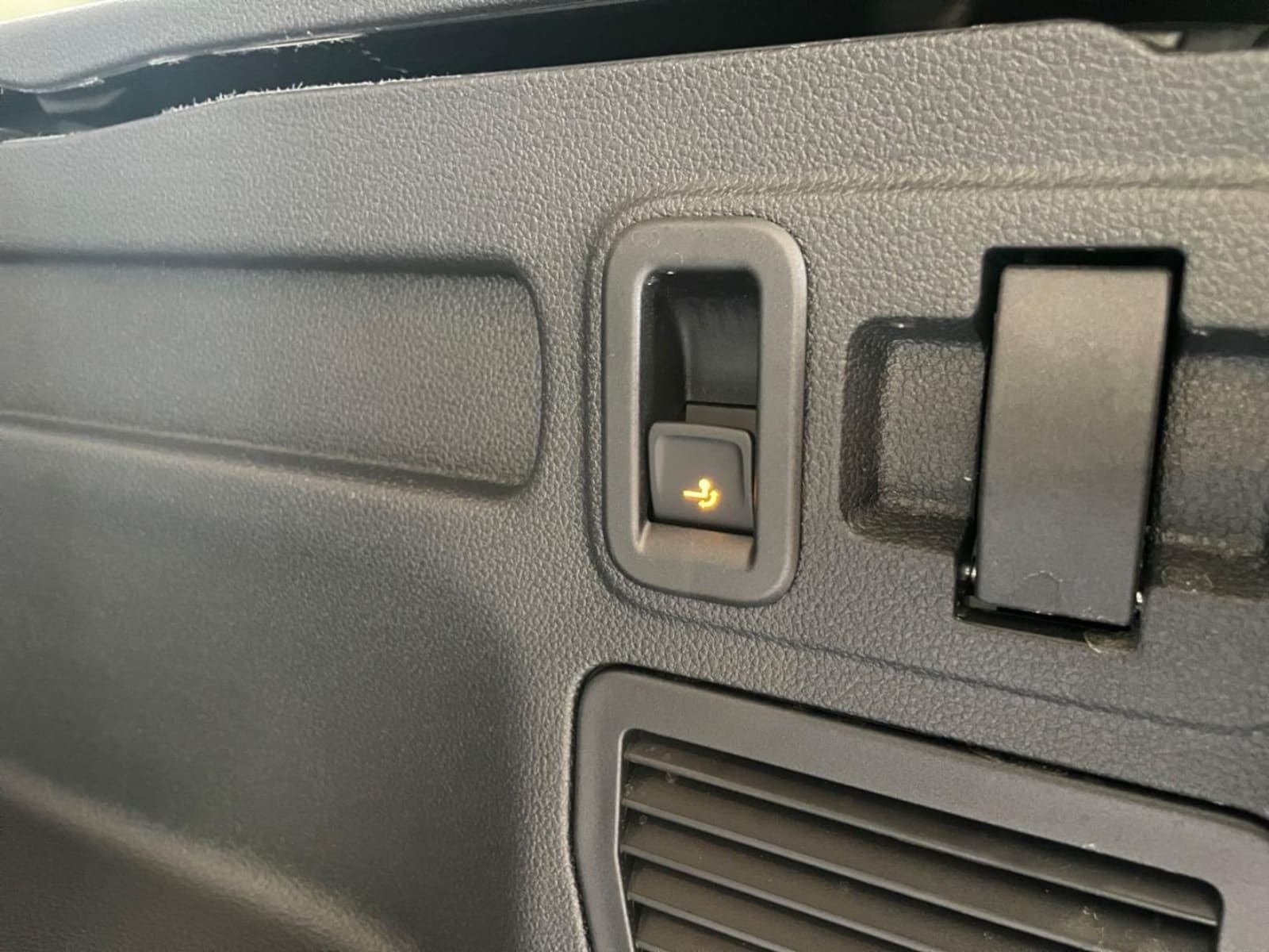 Volkswagen Touran – Bild 14
