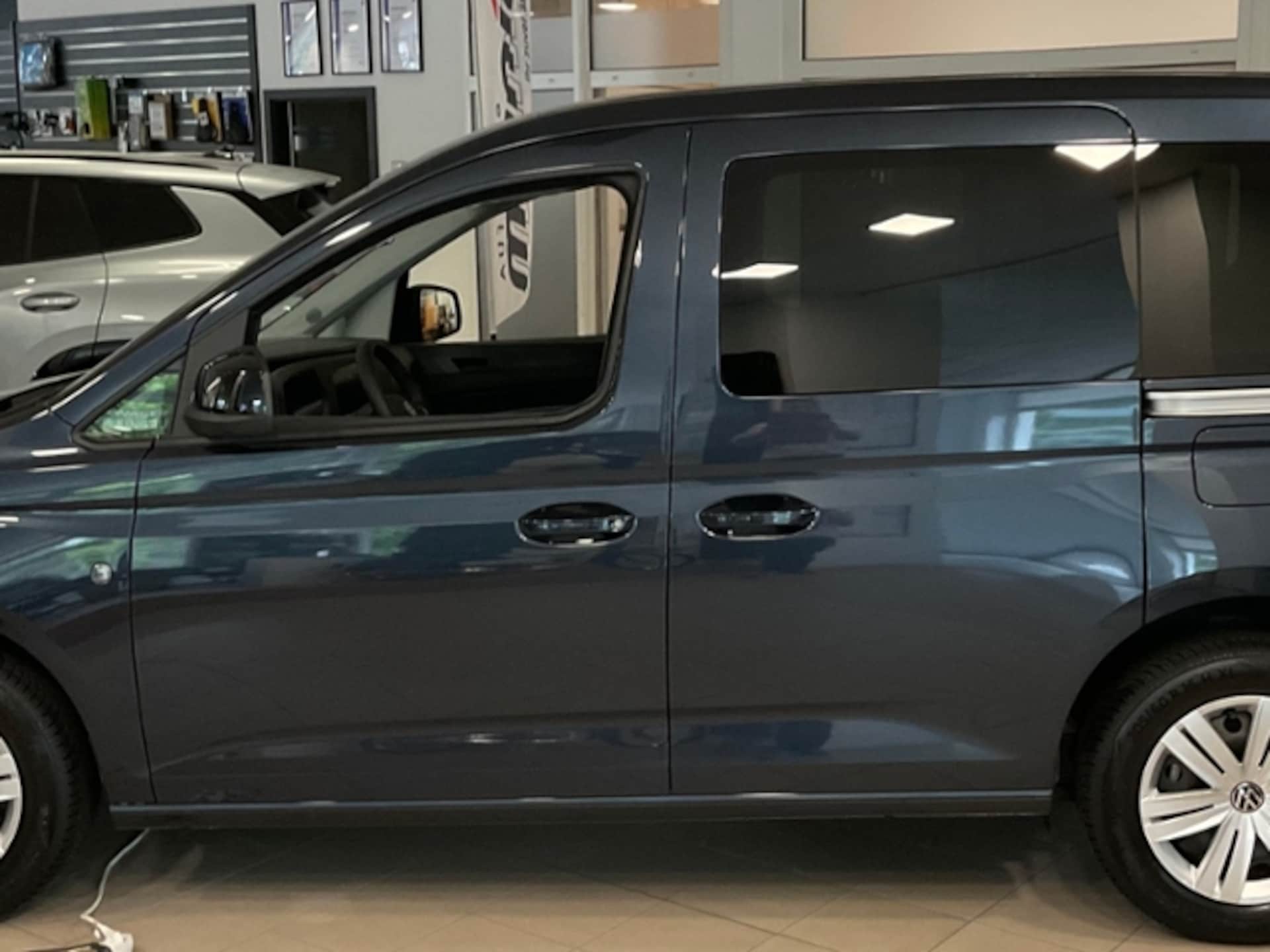 Volkswagen Caddy Basis-Modell