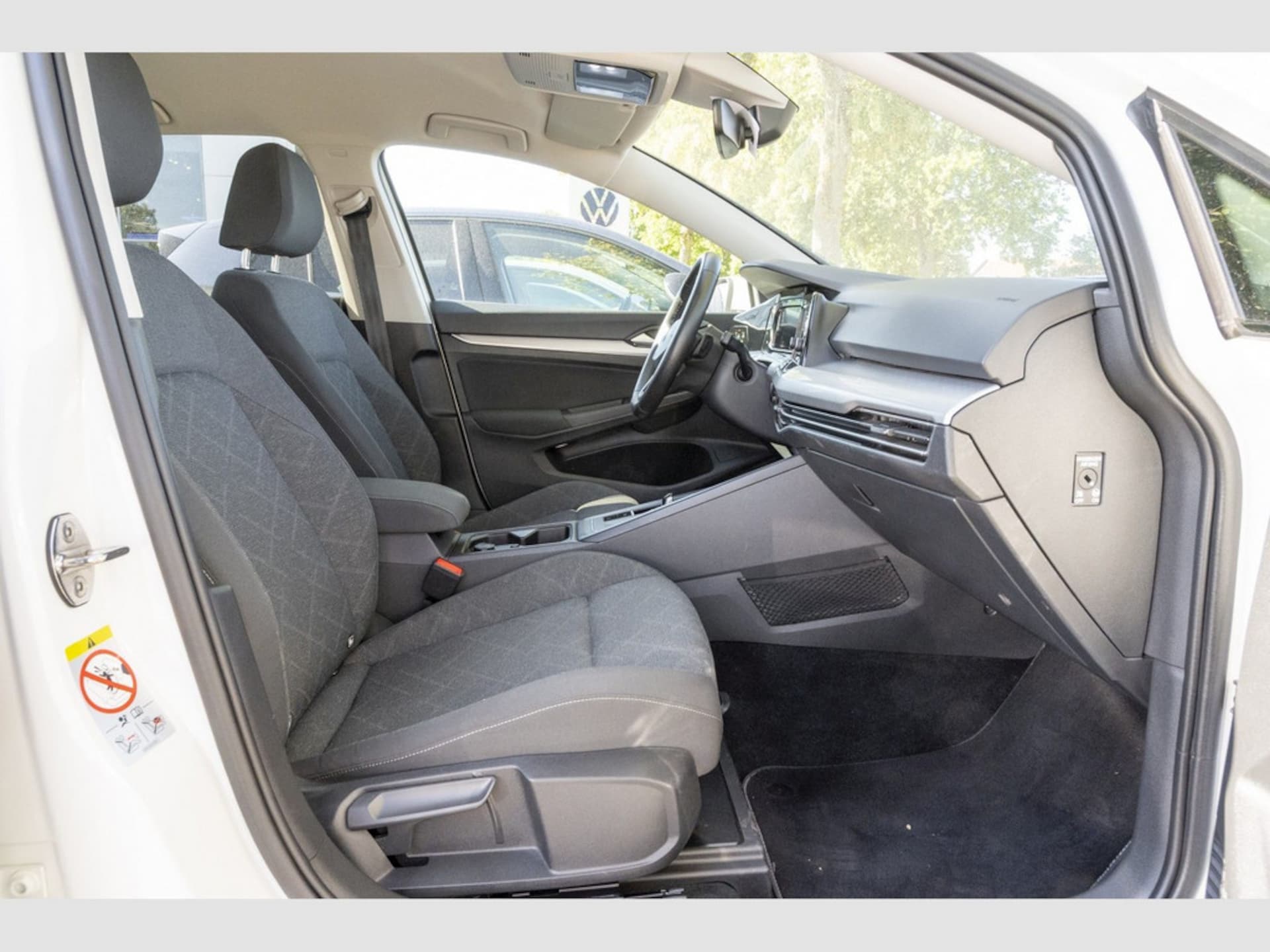 Volkswagen Golf Life