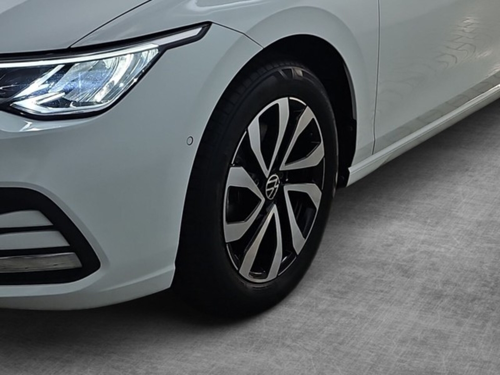 Volkswagen Golf Variant – Bild 4