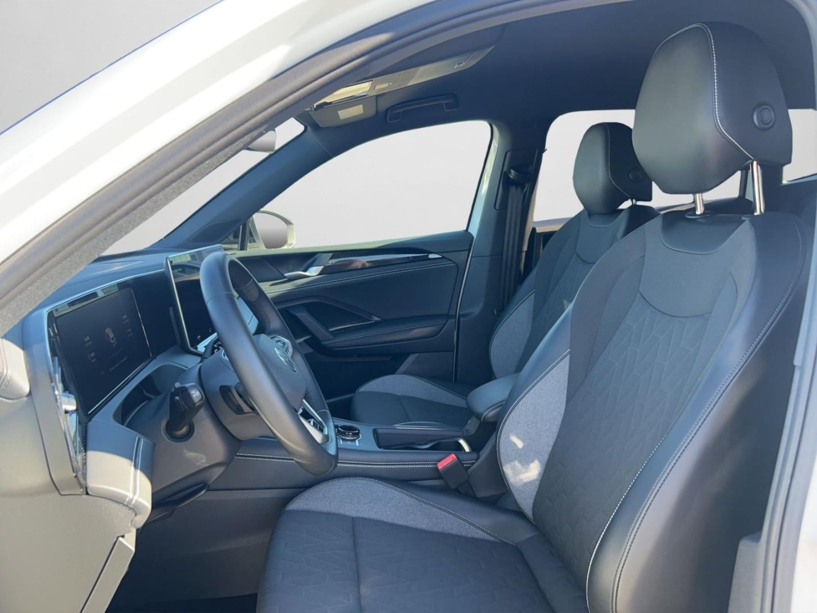Volkswagen Tiguan – Bild 12