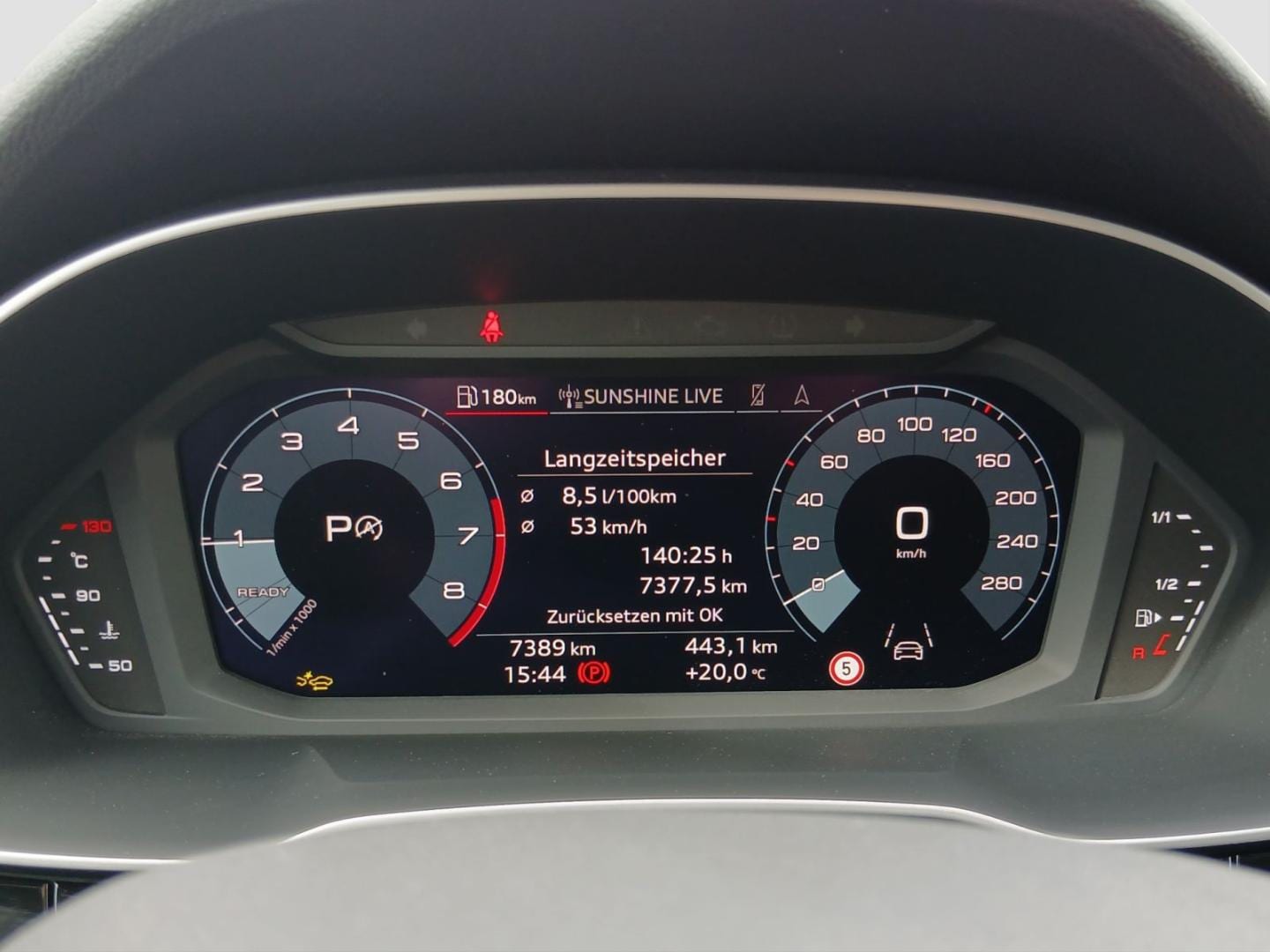 Bild über Audi Q3 TFSI 110 kW S tronic - für weitere Informationen kontaktieren Sie den Audi Partner