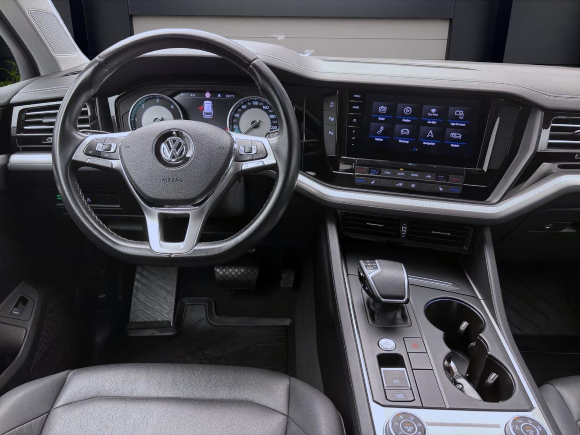 Volkswagen Touareg Basis-Modell