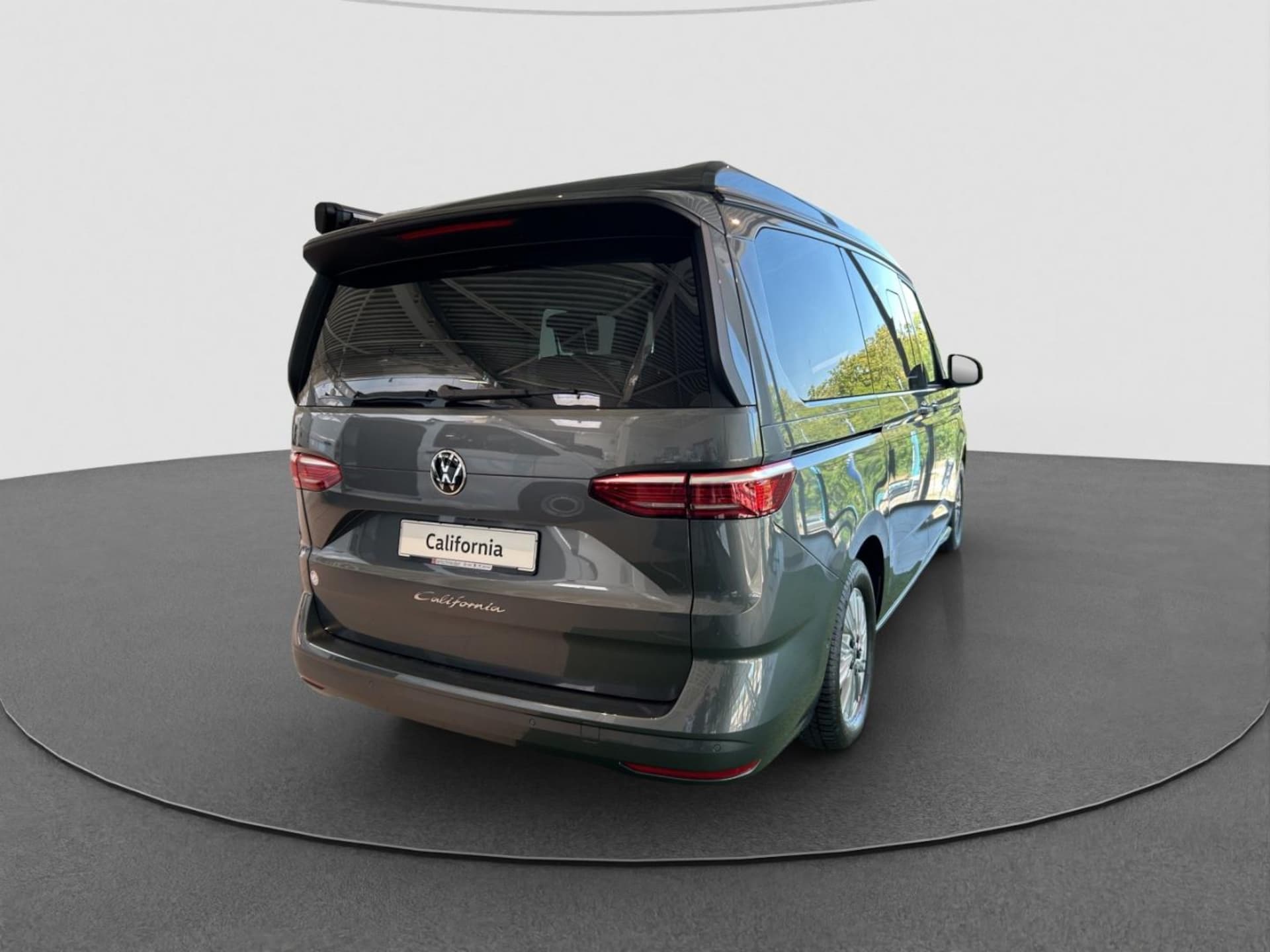 Volkswagen California Beach Camper