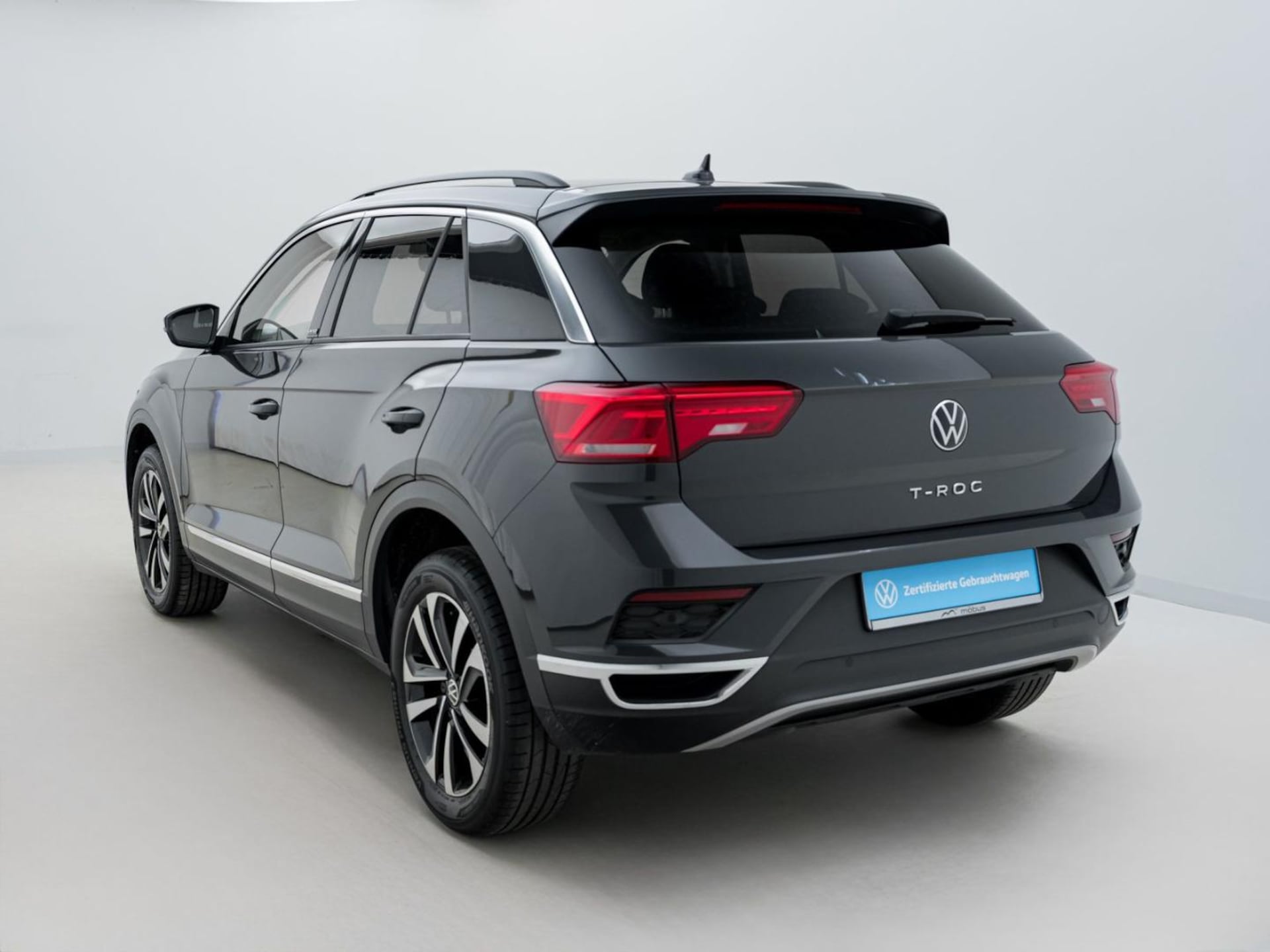Volkswagen T-Roc United