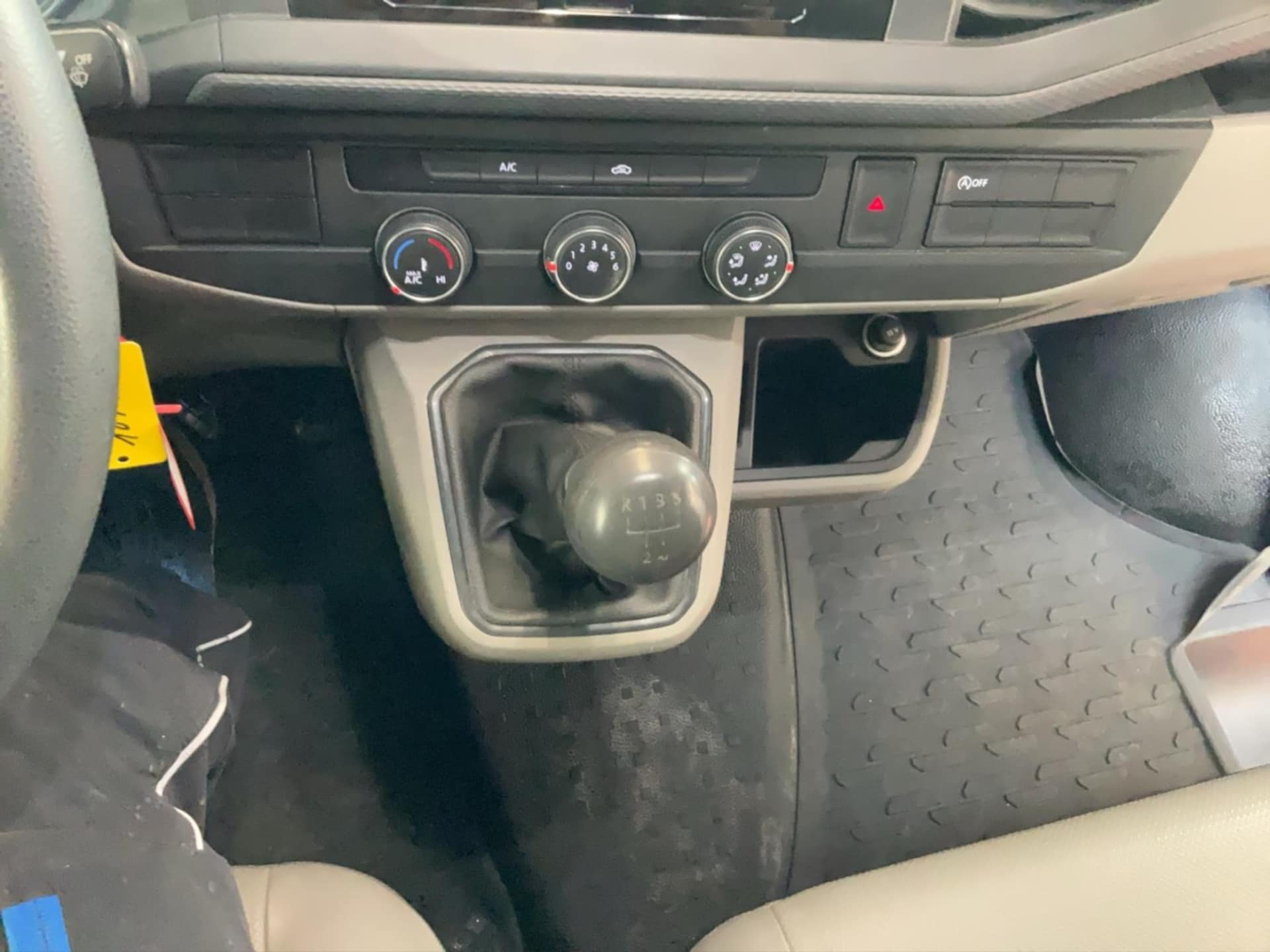 Volkswagen T6.1 Transporter Kasten kurzer Radstand