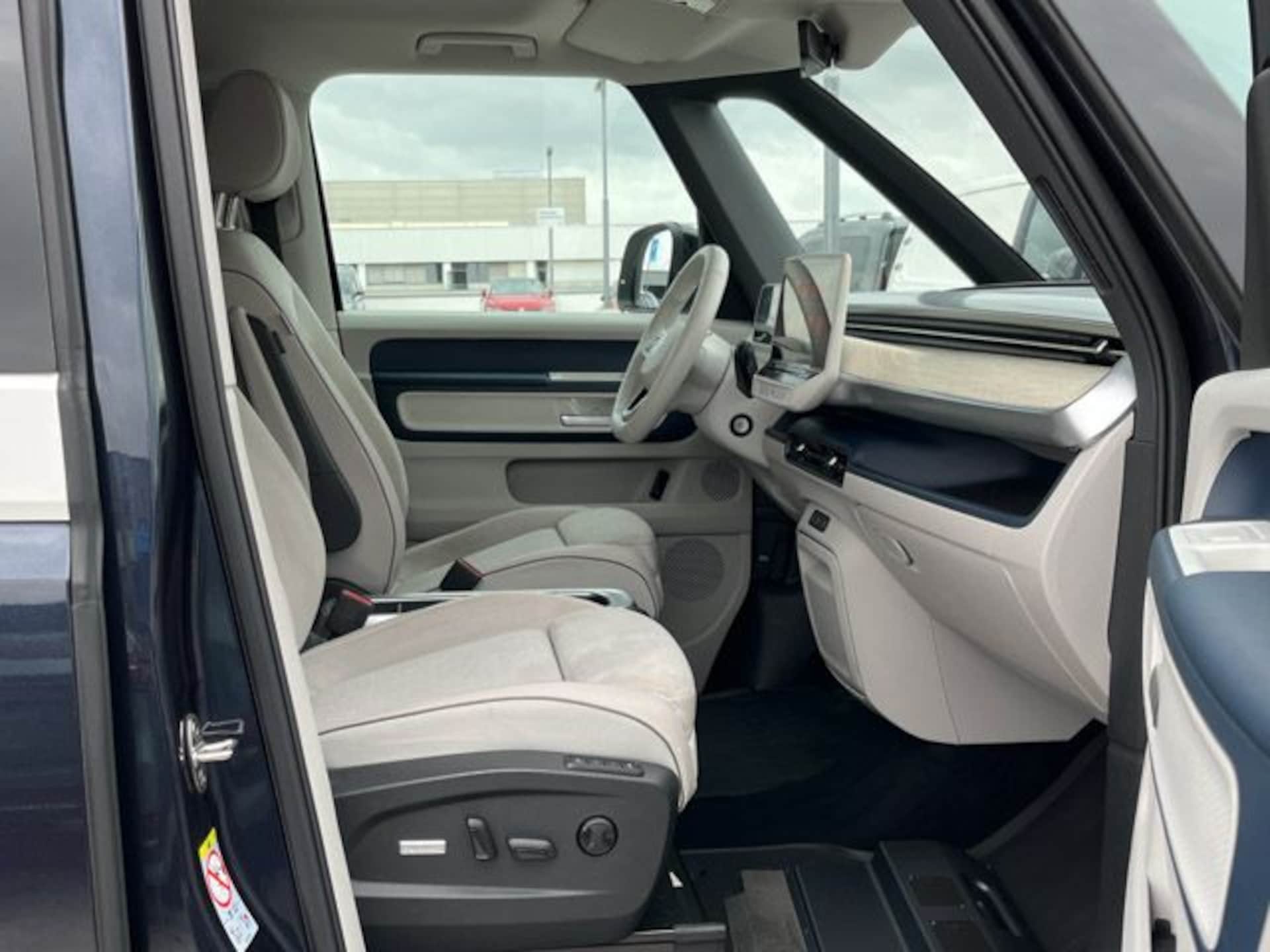 Volkswagen ID. Buzz Pro