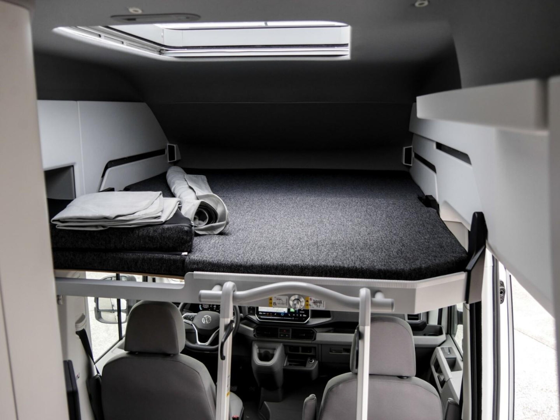Volkswagen Grand California 600