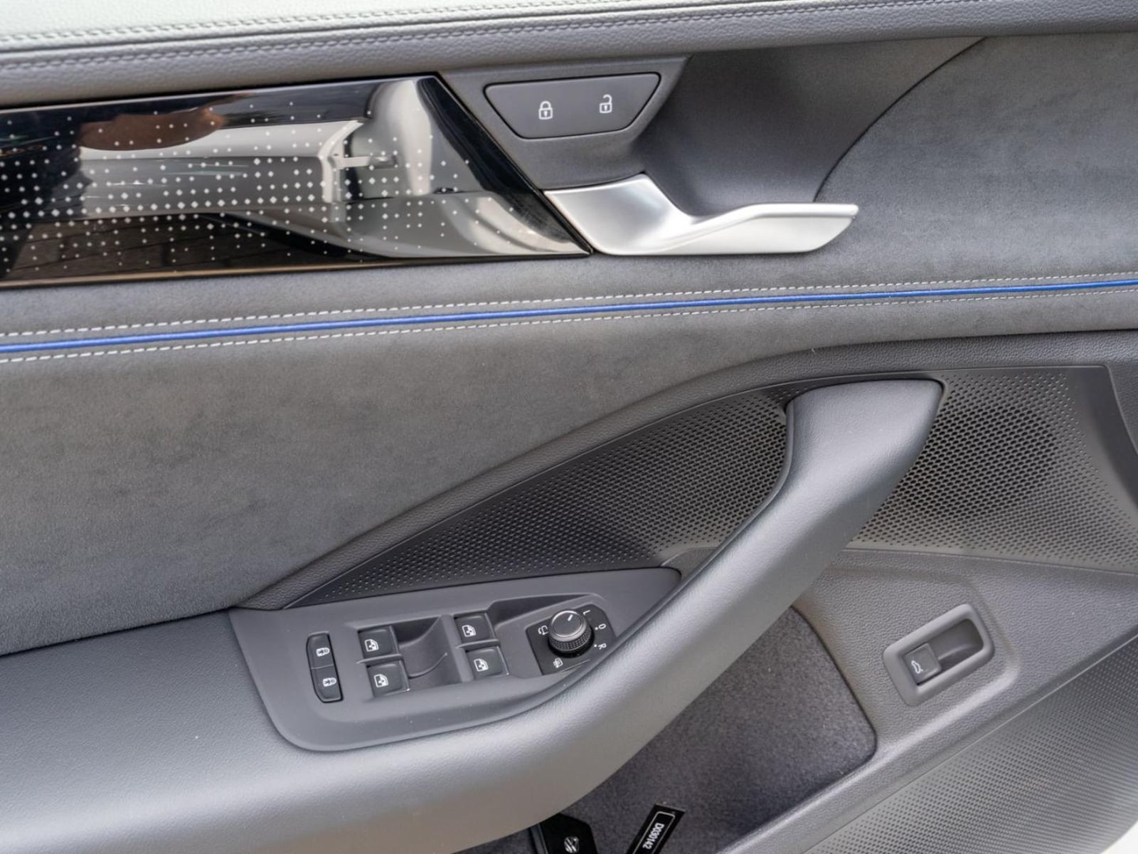 Volkswagen Passat – Bild 11
