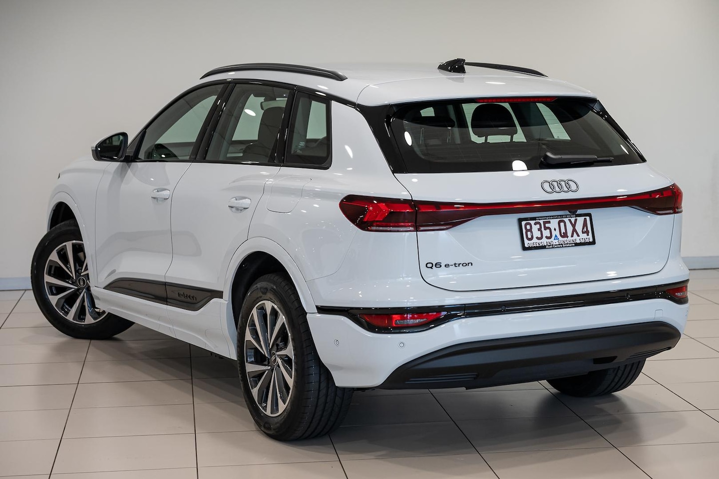 Image about Audi Q6 SUV e-tron e-tron