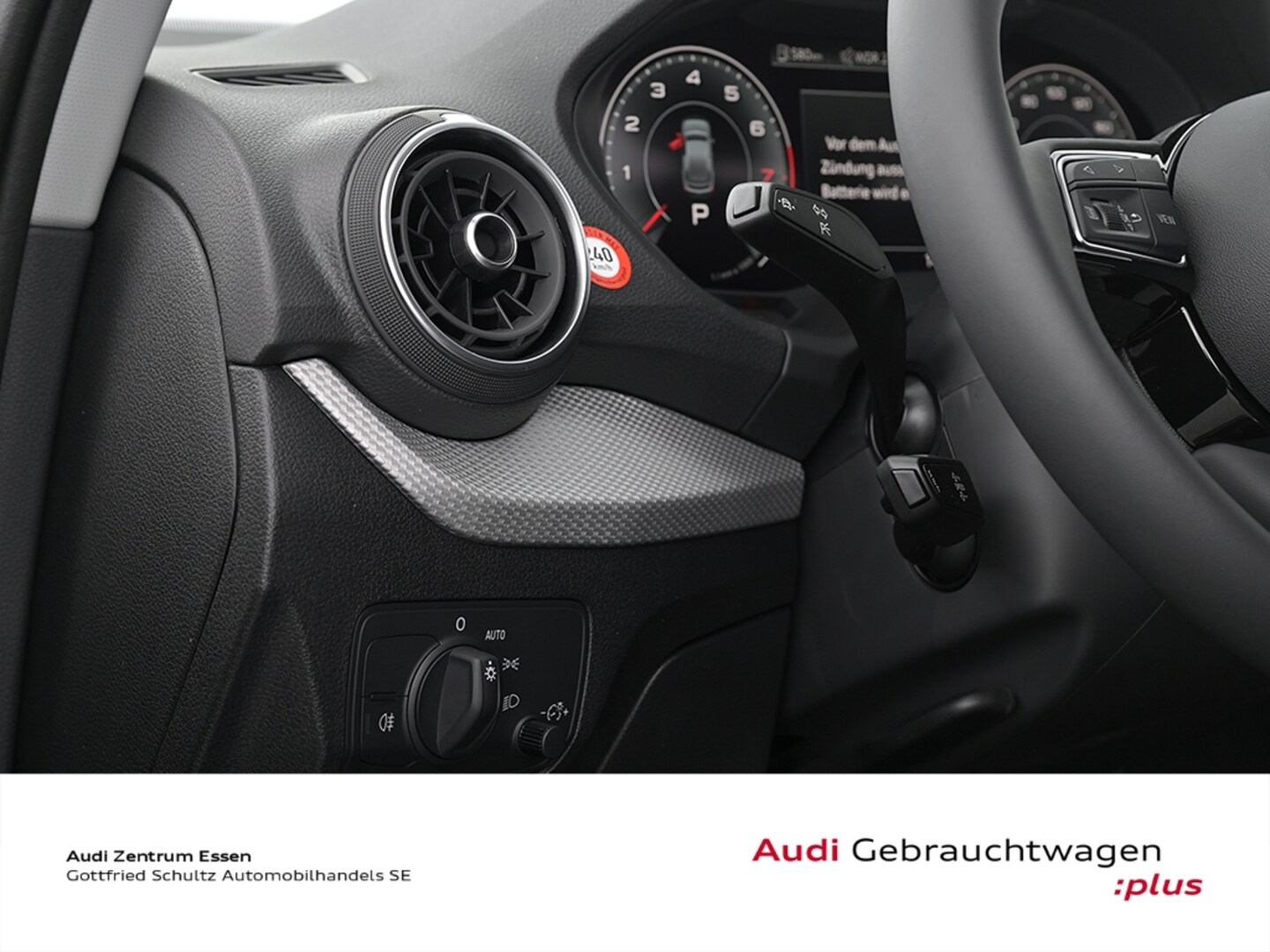 Bild über Audi Q2 advanced 35 TFSI S tronic - für weitere Informationen kontaktieren Sie den Audi Partner