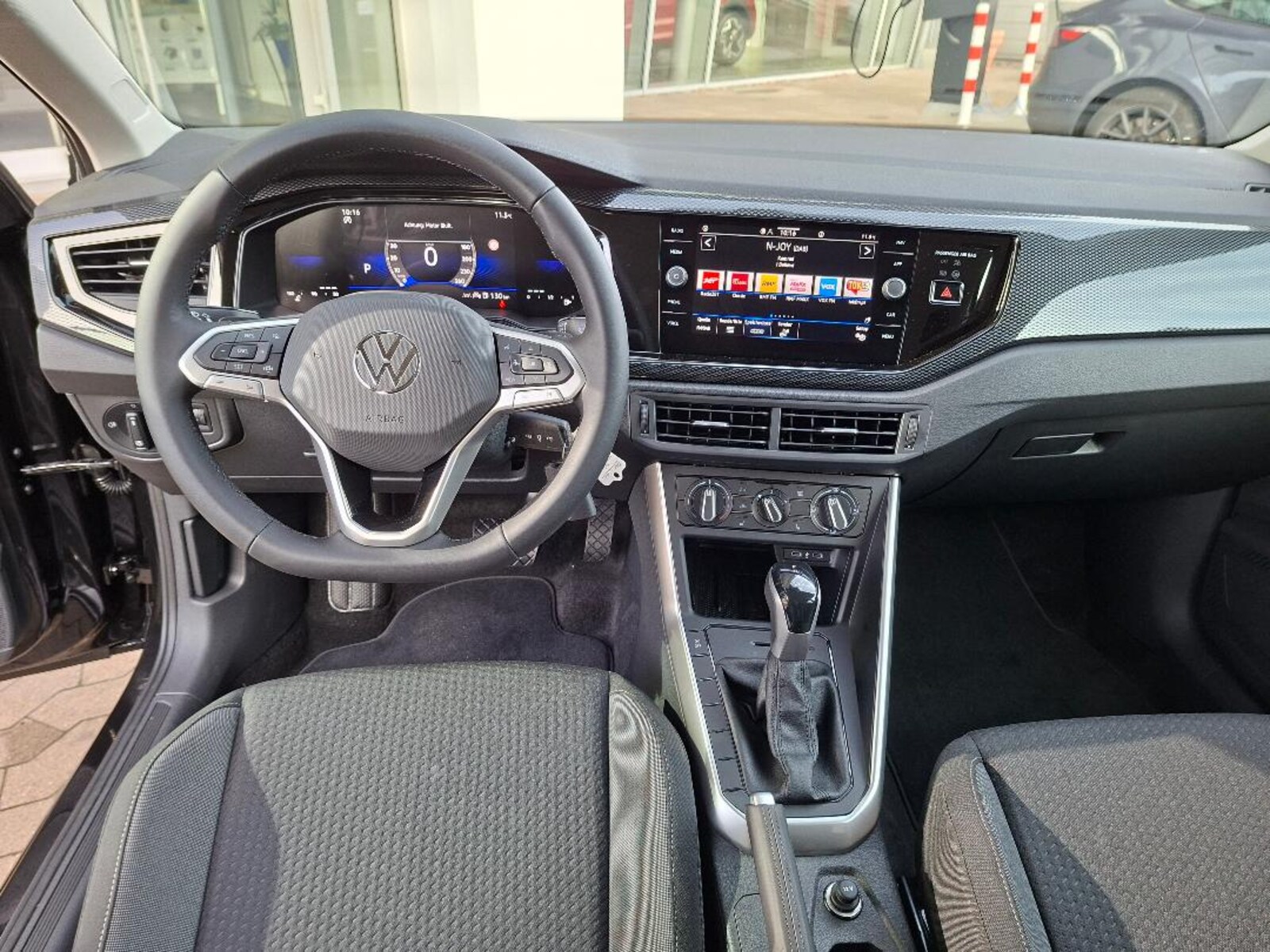 Volkswagen Polo – Bild 12