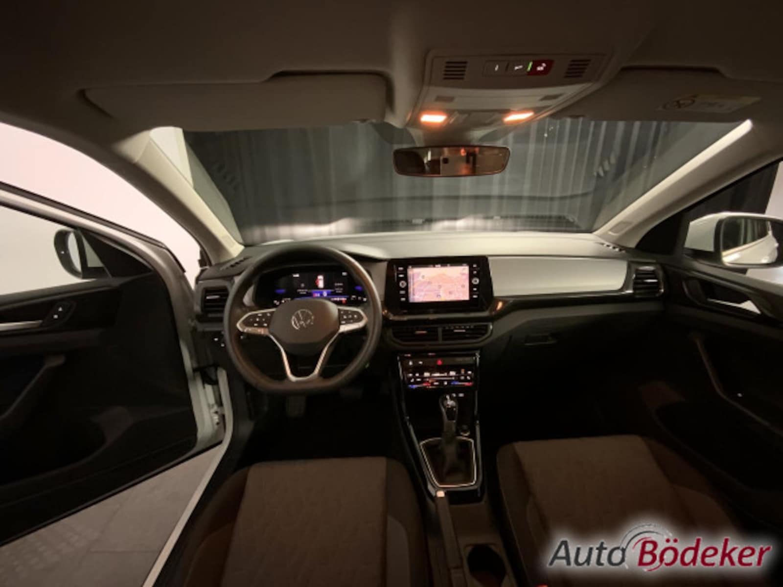 Volkswagen T-Cross – Bild 10