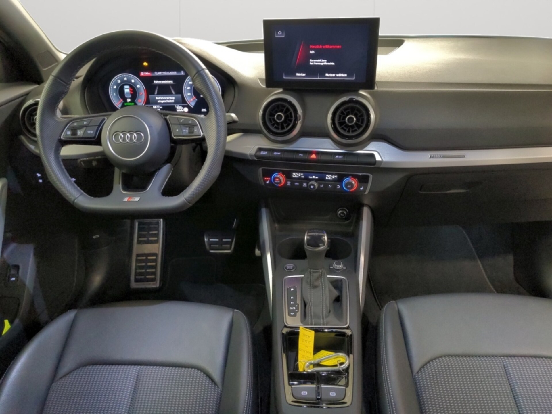 Audi Q2 S line