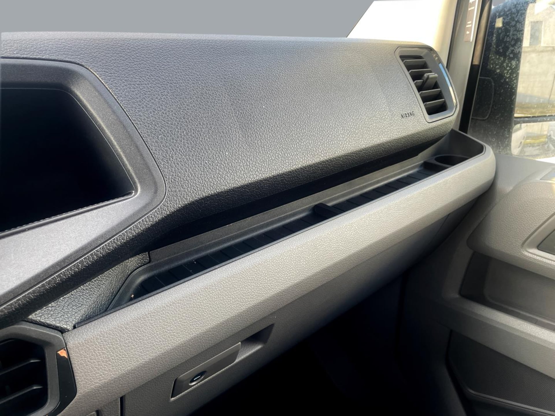 Volkswagen Crafter Furgon długi rozstaw osi