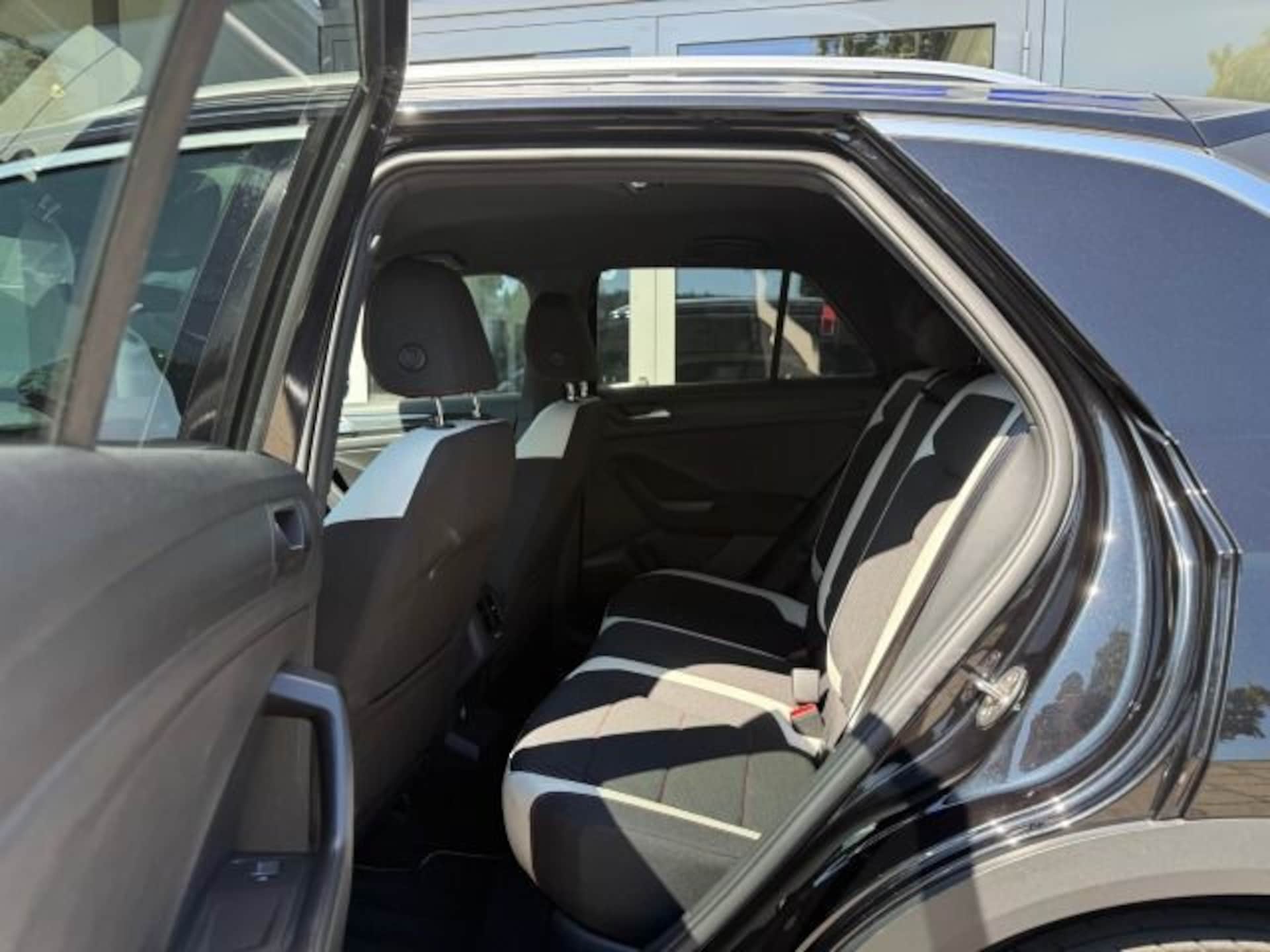 Volkswagen T-Roc Sport