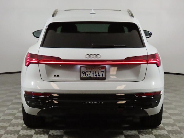 2024 Audi Q8 e-tron