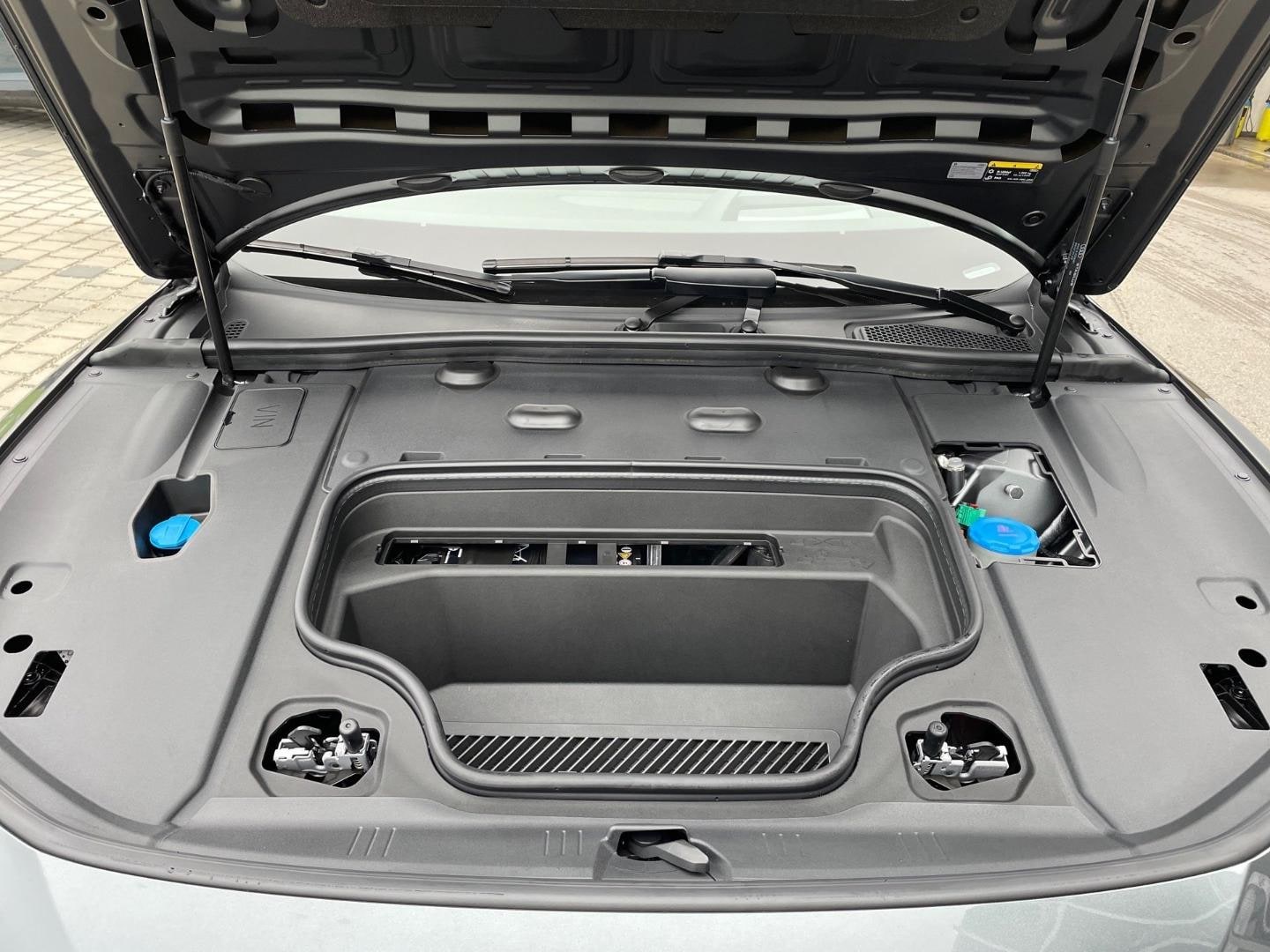 Bild über Audi A6 Sportback e-tron e-tron quattro - für weitere Informationen kontaktieren Sie den Audi Partner