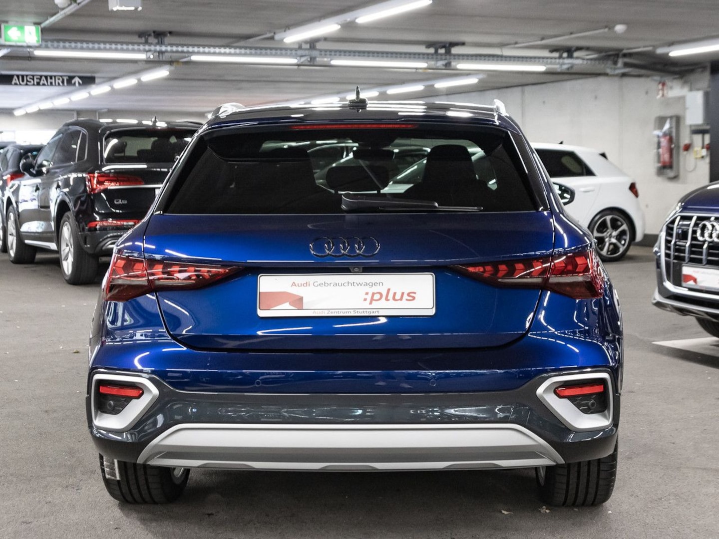 Bild über Audi A3 allstreet TFSI e 40 TFSI e S tronic - für weitere Informationen kontaktieren Sie den Audi Partner