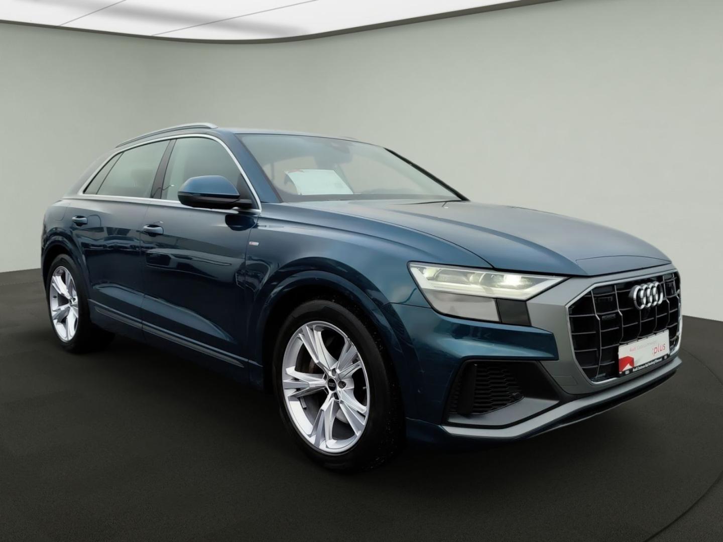 Image about Audi Q8 TFSI e 55 TFSI e quattro tiptronic