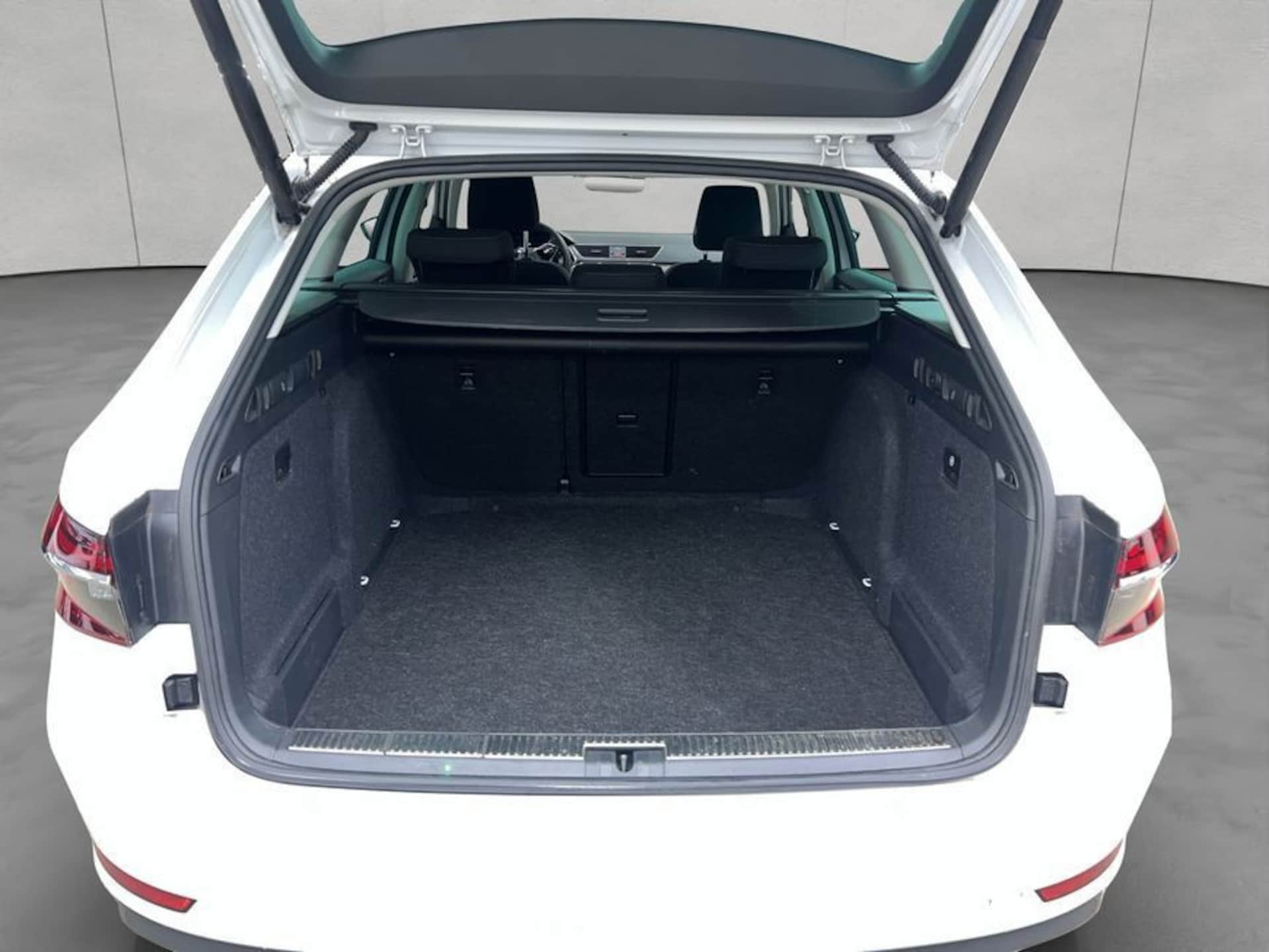 Skoda Superb Combi Style