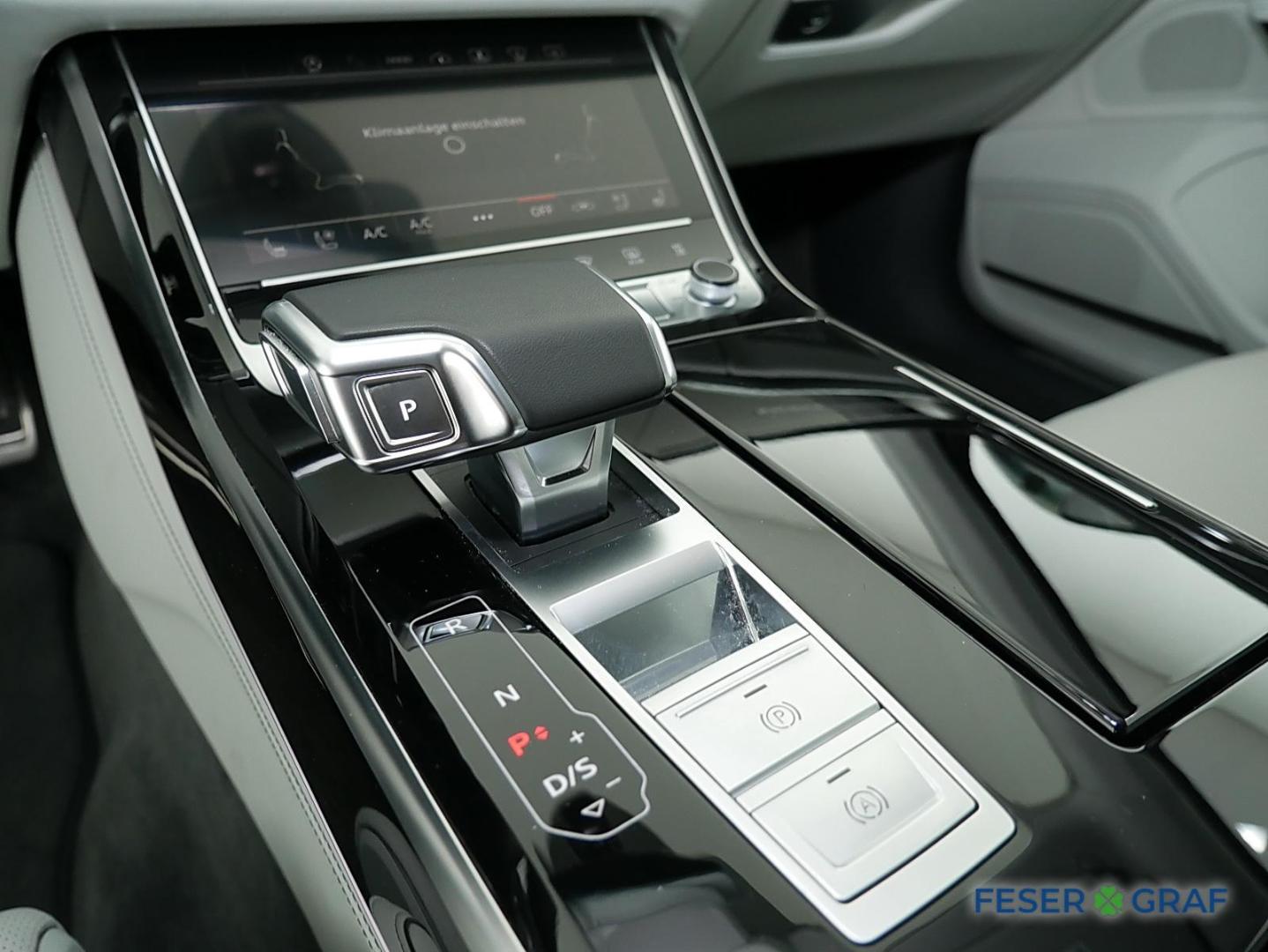 Image about Audi S8 TFSI quattro tiptronic